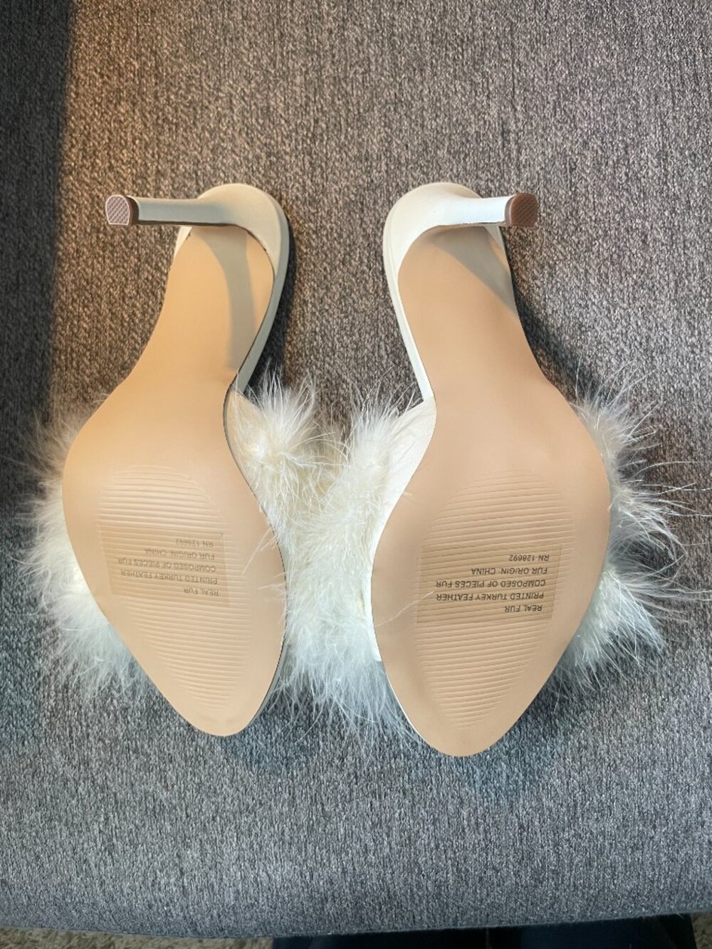 Steve Madden Fur Heels - Size 8 (BRAND NEW) - Picture 4 of 6